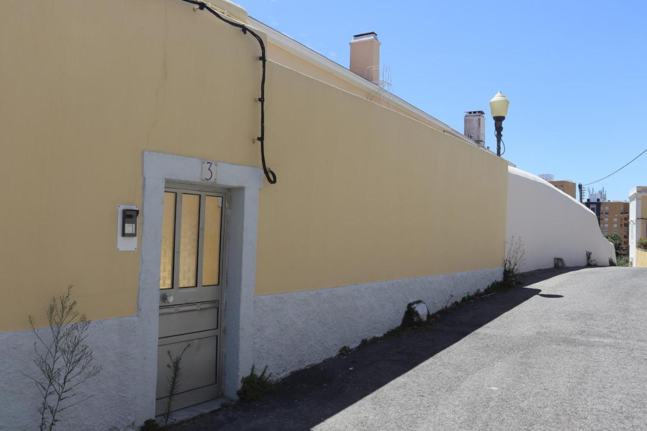 Lisbon, T2 Renewed Duplex With River View, Beato, Lisbon Bagian luar foto