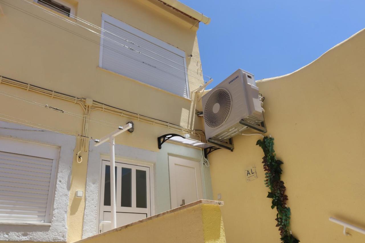 Lisbon, T2 Renewed Duplex With River View, Beato, Lisbon Bagian luar foto