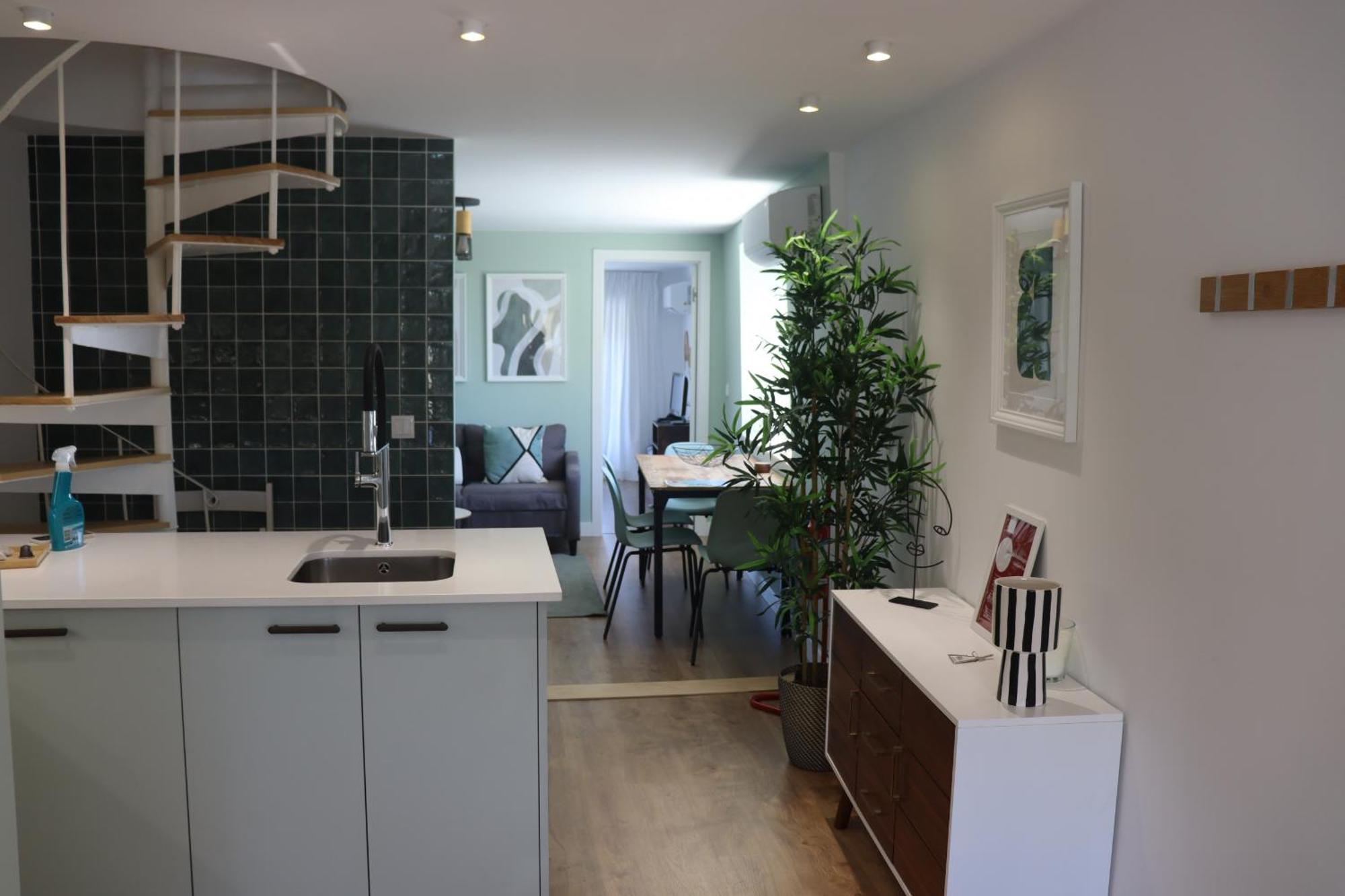 Lisbon, T2 Renewed Duplex With River View, Beato, Lisbon Bagian luar foto